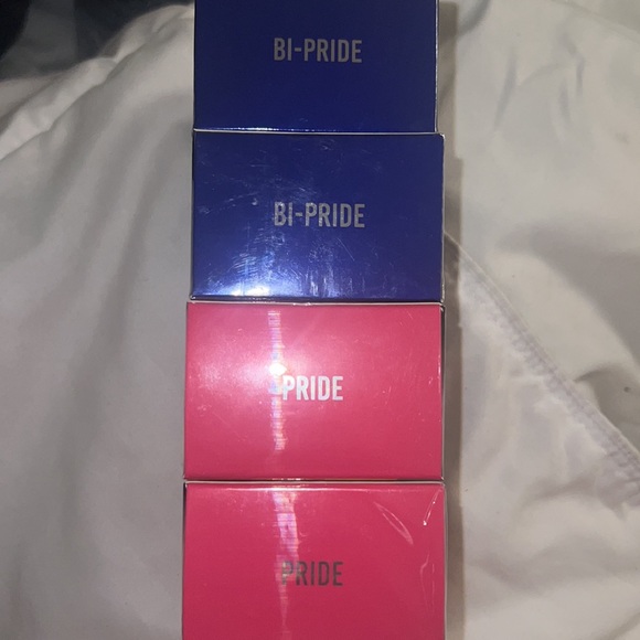 COPY - DANESSA MYRICKS Infinite Chrome Flakes Multichrome Gel for Eyes & Face - Picture 4 of 4